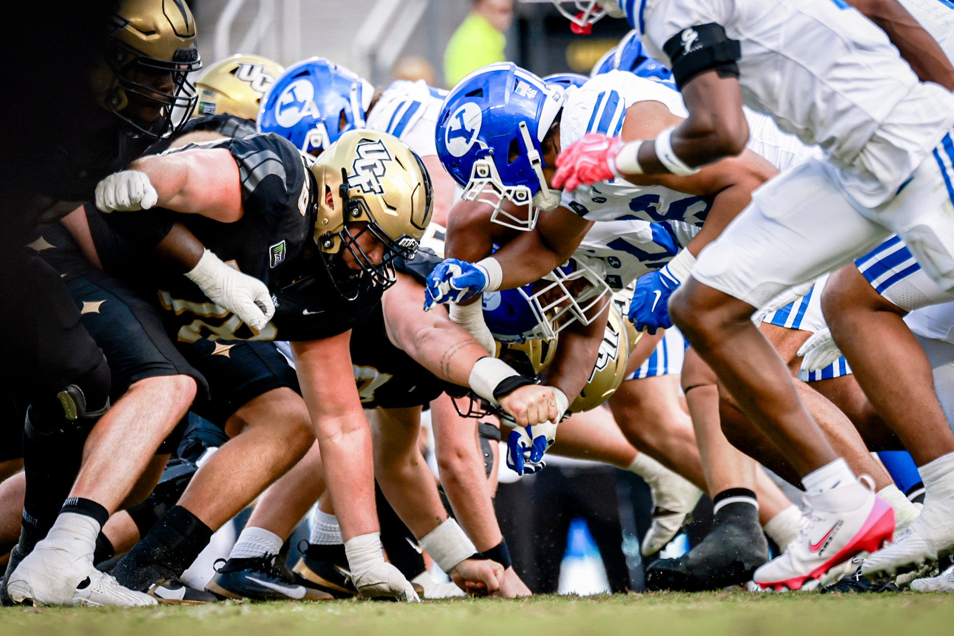 BYU and UCF linemen set at the line of scrimmage
